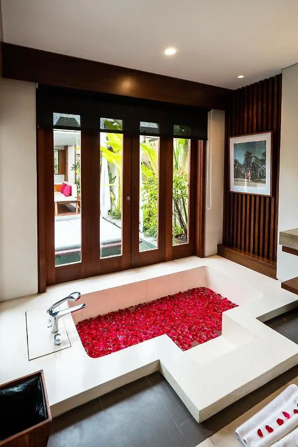 Sampatti Villas Seminyak Hotel